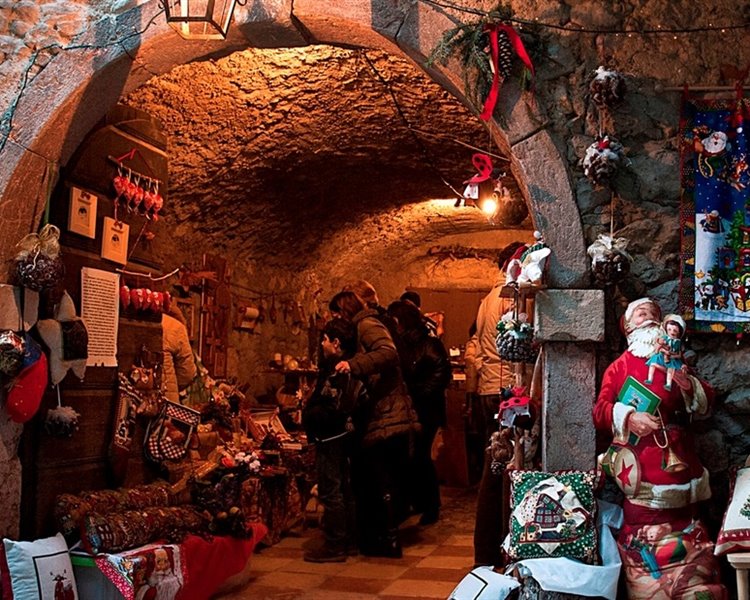 MERCATI DI NATALE AD ARCO SUL LAGO DI GARDA